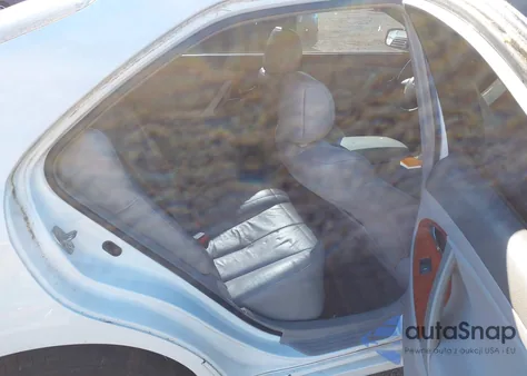 2011 Toyota Camry Xle V6 z USA, uszkodzony, nr VIN 4T1BK3EK4BU620694